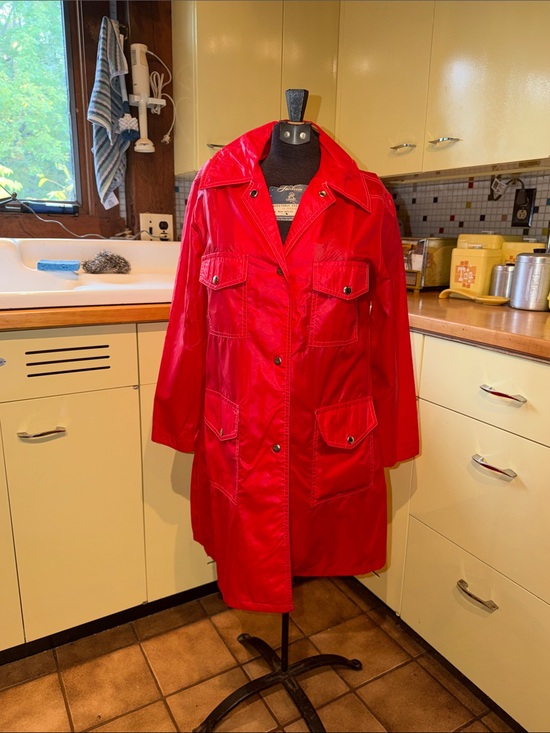 Vintage Jackets & Blazers - Vintage Women’s Raincoat Lightweight Rain Jacket Hong Kong